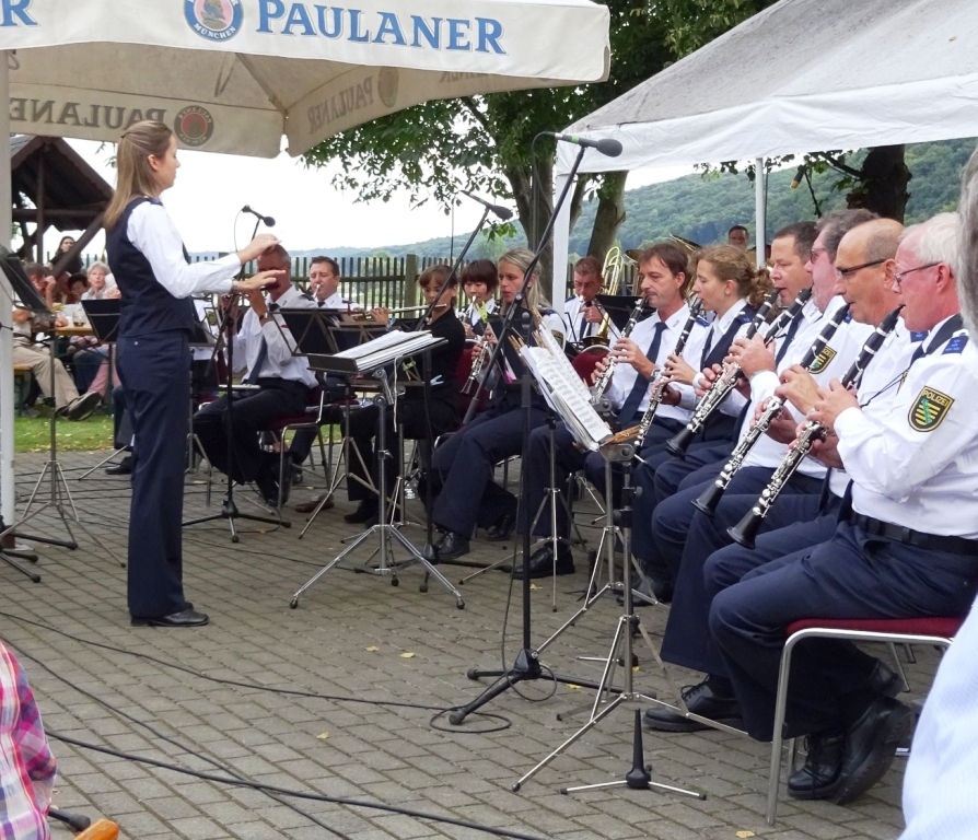 Landespolizeiorchester Sachsen spielt in Sörnewitz