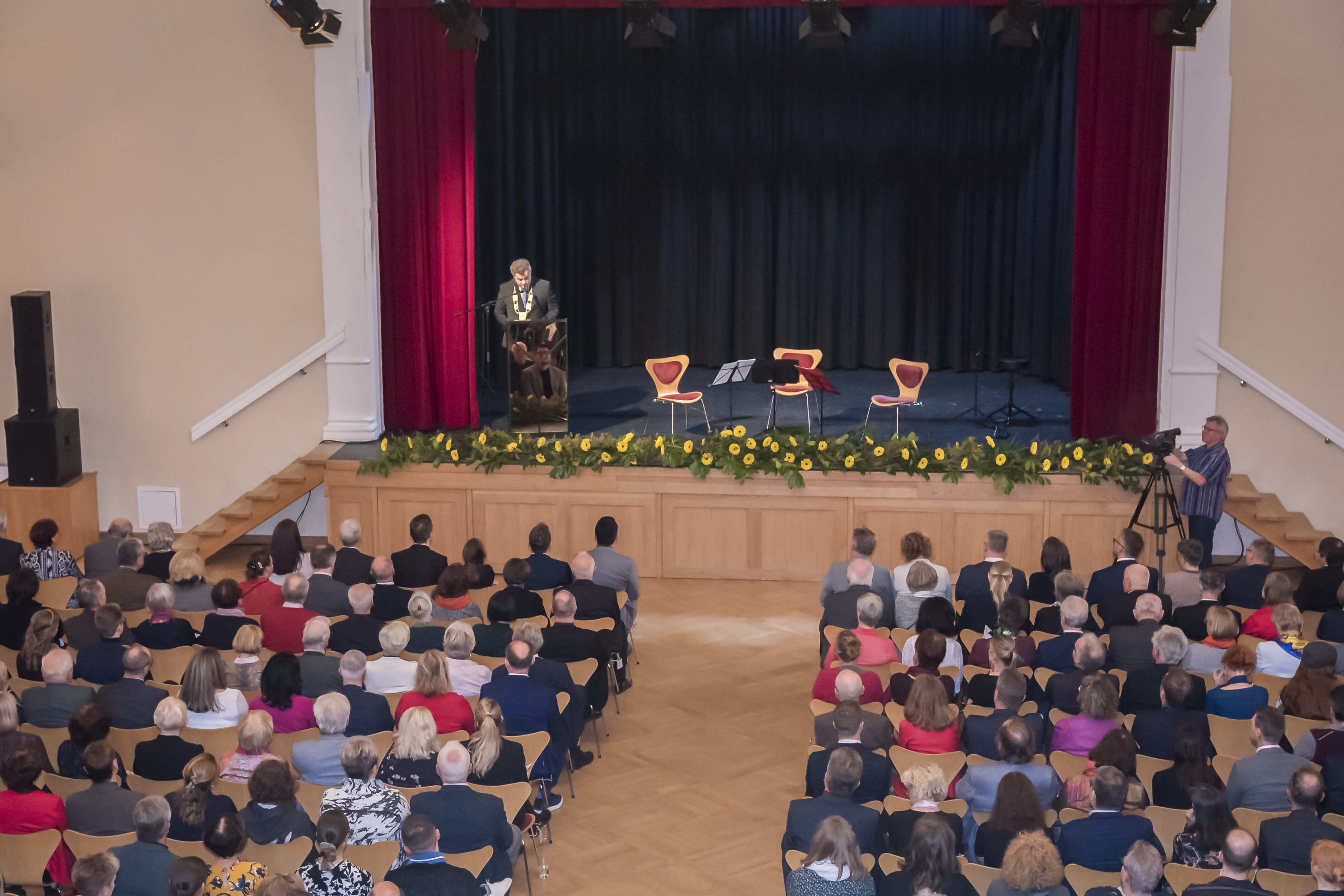 Neujahrsansprache OB Thomas Schubert im Ballsaal der Börse