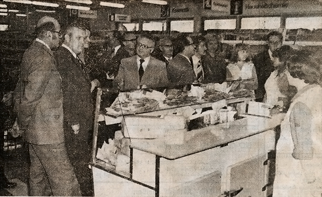 Eröffnung HO-Kaufhalle